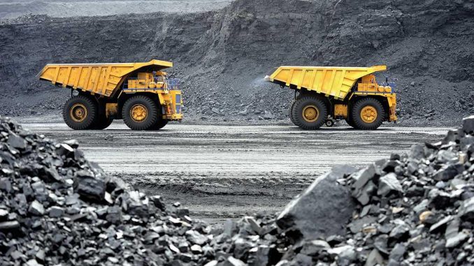 mining-industry-678×381
